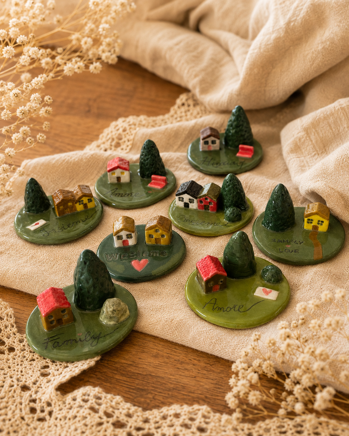 Piccole creazioni in ceramica fatte a mano — Le Ceramiche del Cottage