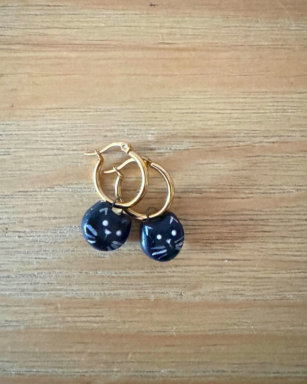 orecchini in ceramica gattini neri