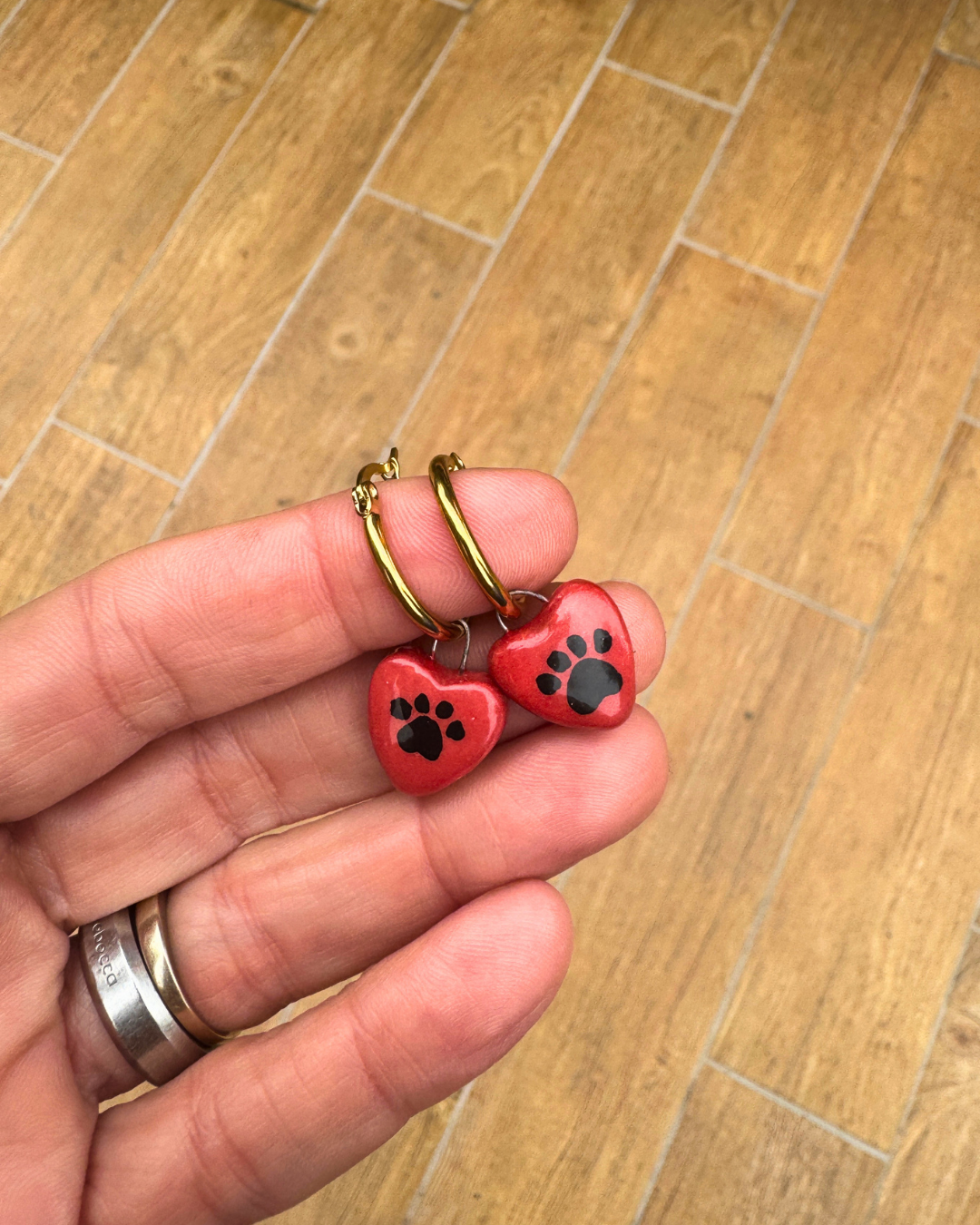 orecchini in ceramica zampetta rossa