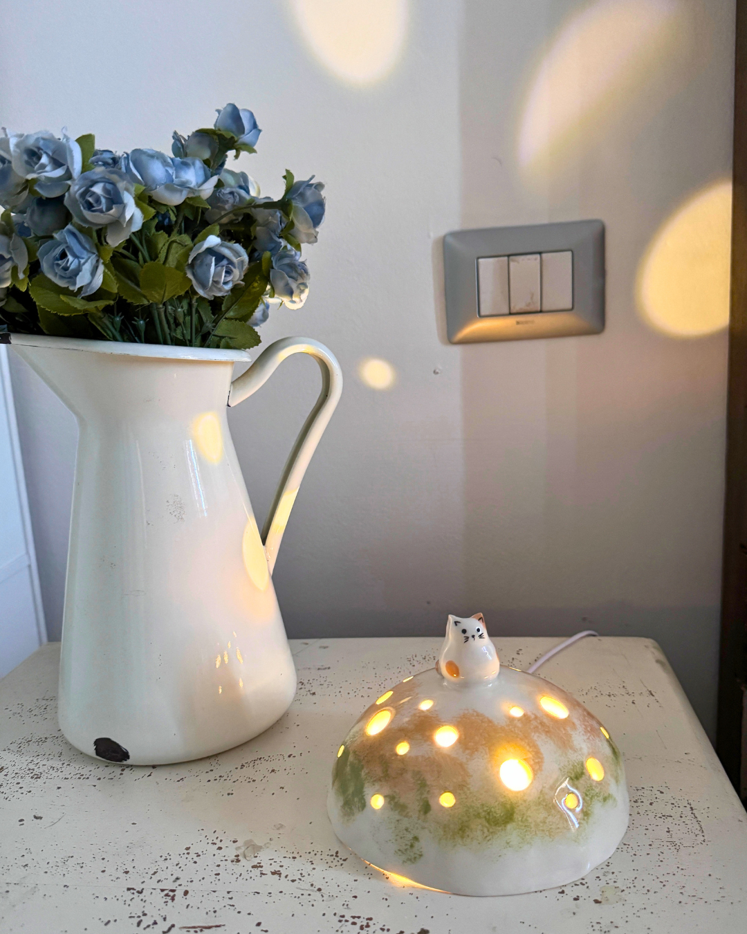 Lampada - Il gattino bianco